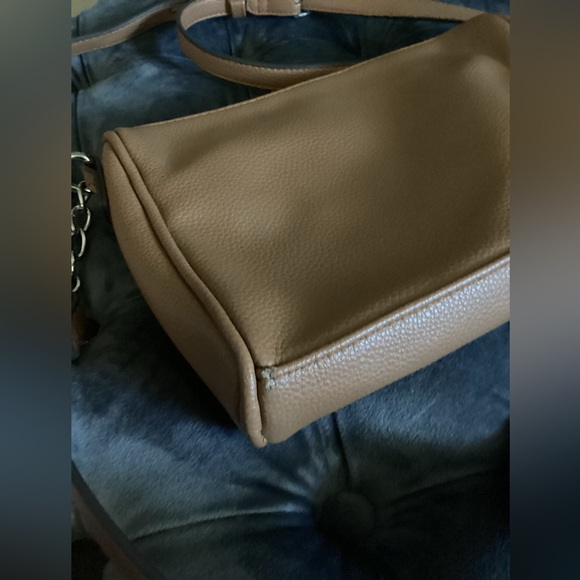 Kenneth Cole crossbody purse - Picture 4 of 6